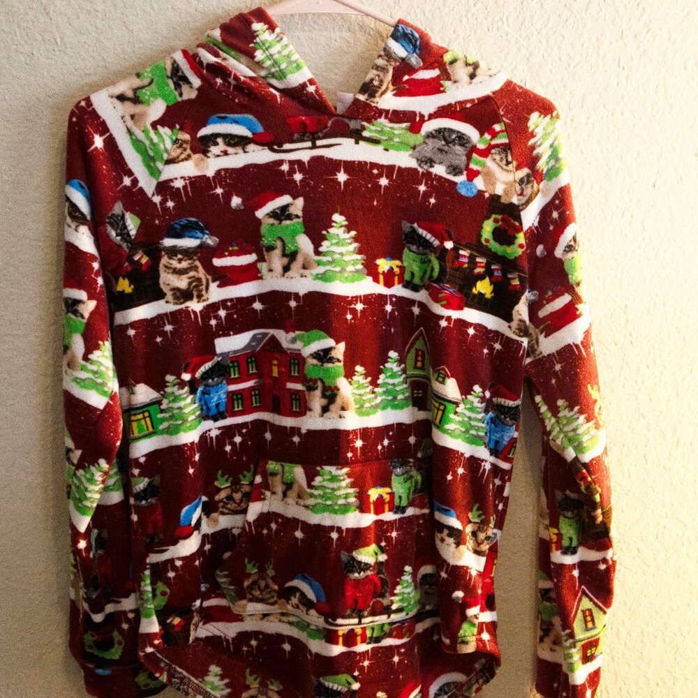 No Boundaries Cat Hoodie Christmas Size M